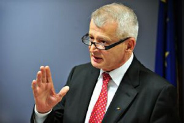 Oprescu: O să vadă Băsescu şi autostrada suspendată; va trece prin Mihăileanu